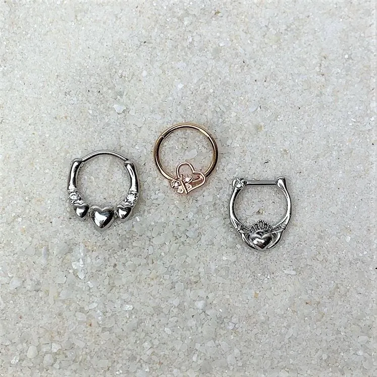 16 Gauge 1/4 Stainless Steel Claddagh Heart and Crown Septum Clicker