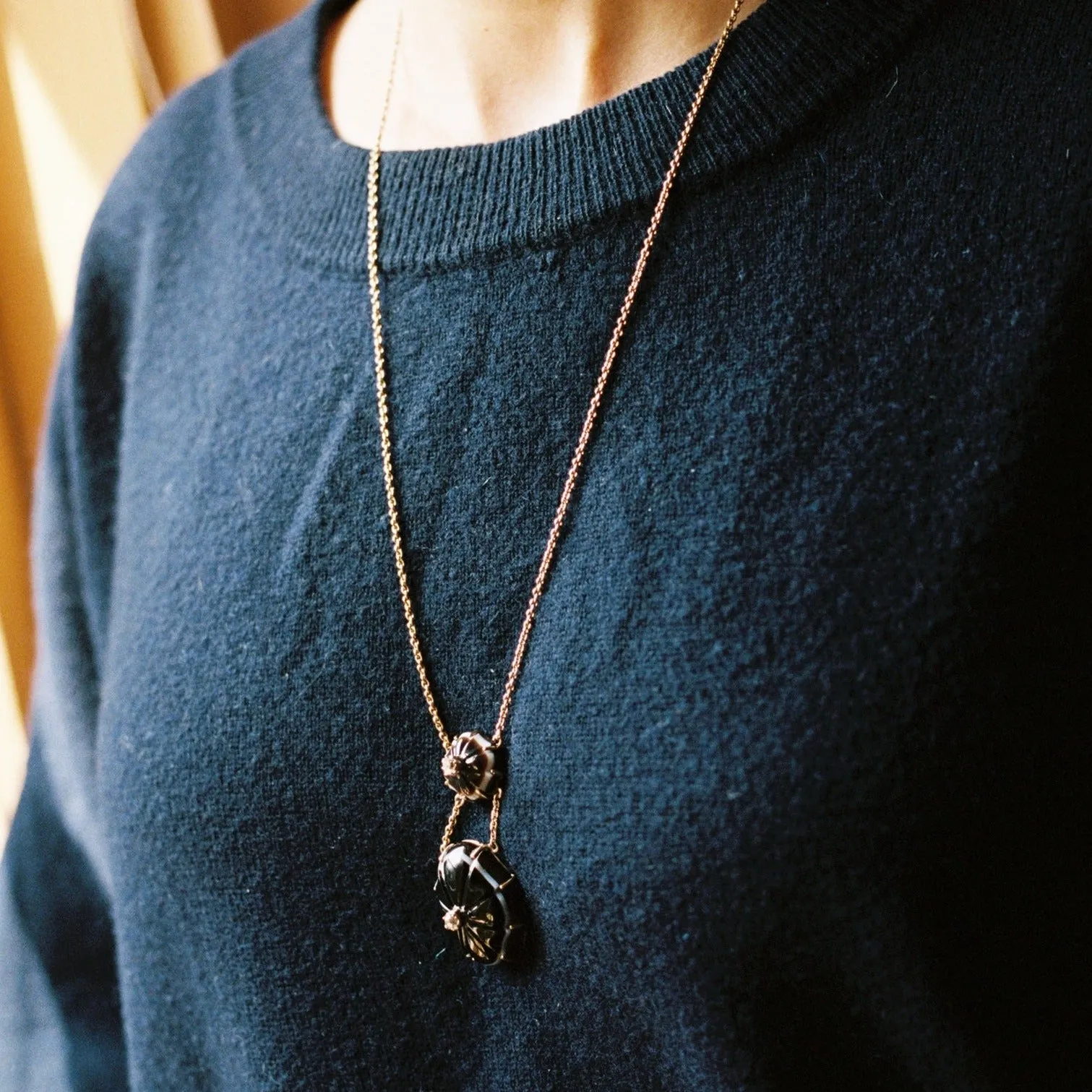 18k Gold Diamond and Banded Agate Necklace