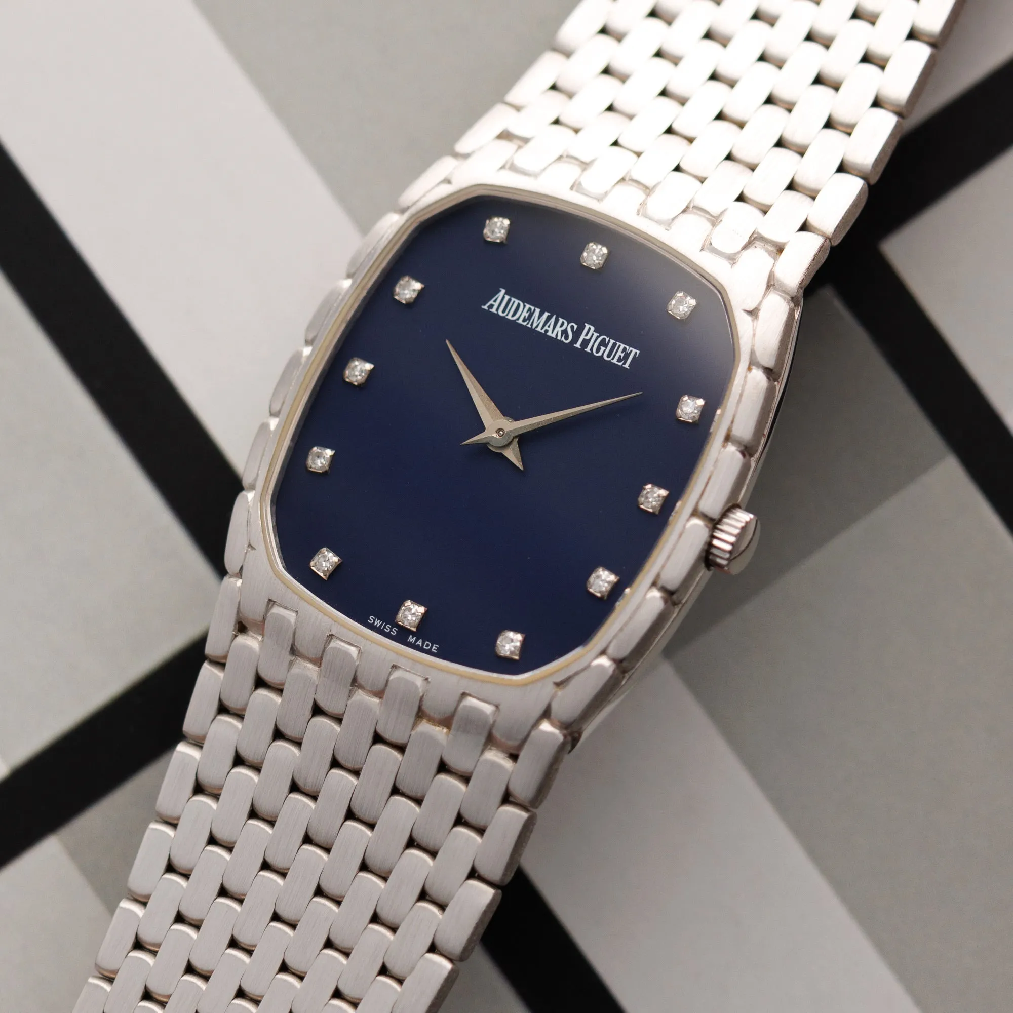 Audemars Piguet White Gold Mechanical Cobra Style Watch