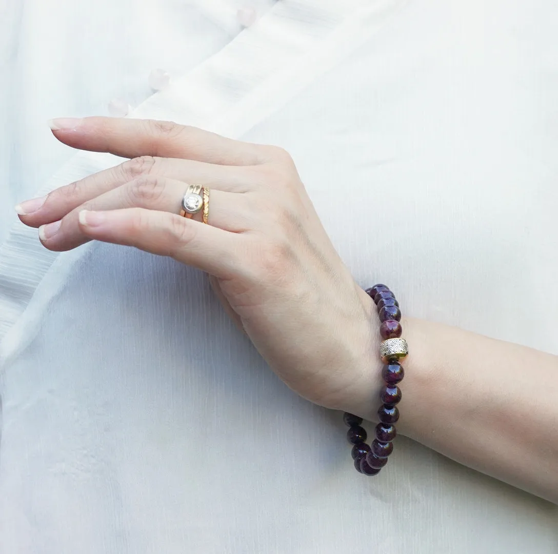 Auspicious Beaded Garnet Bracelet