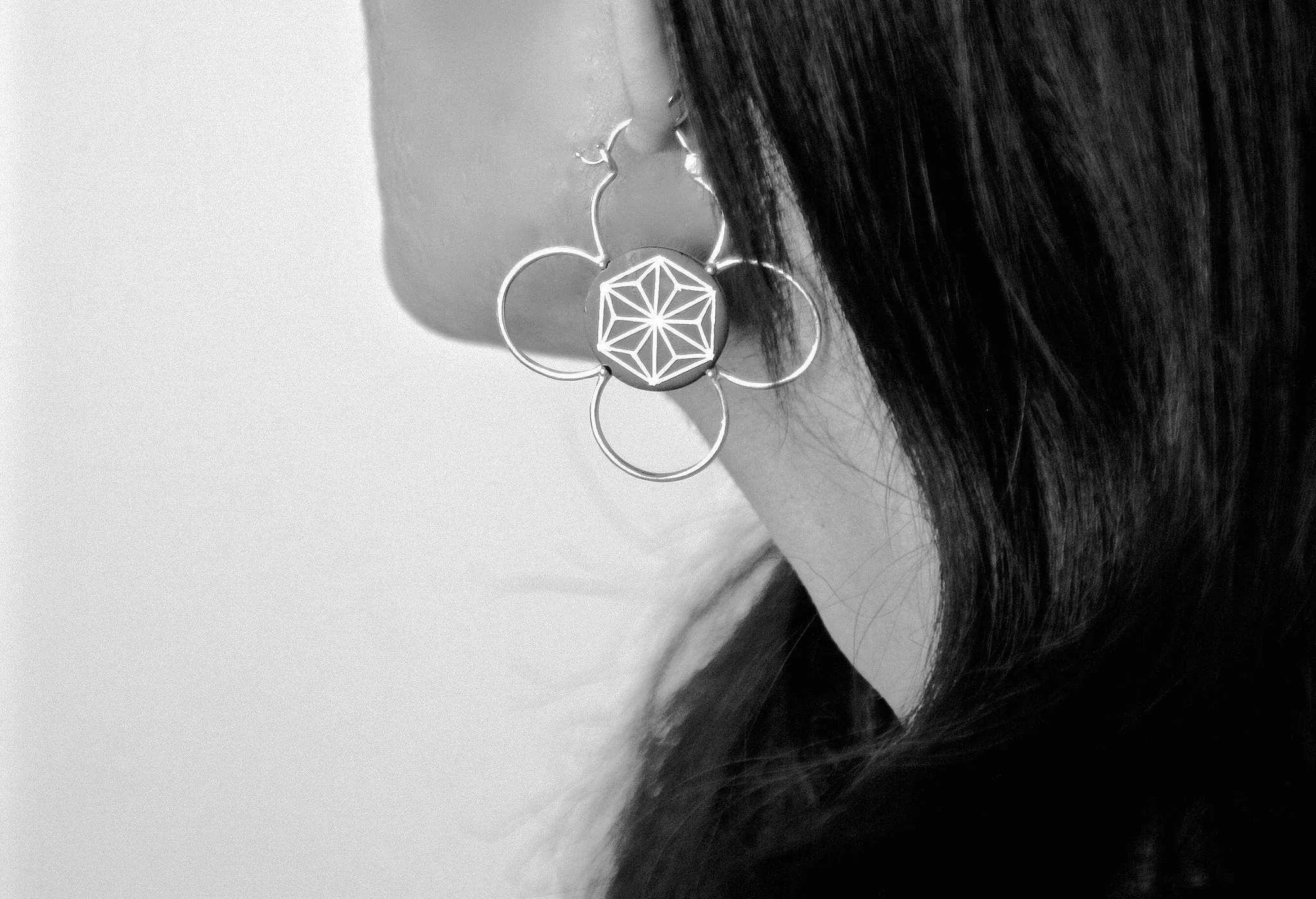 Big statement quatrefoil Bidri hoops