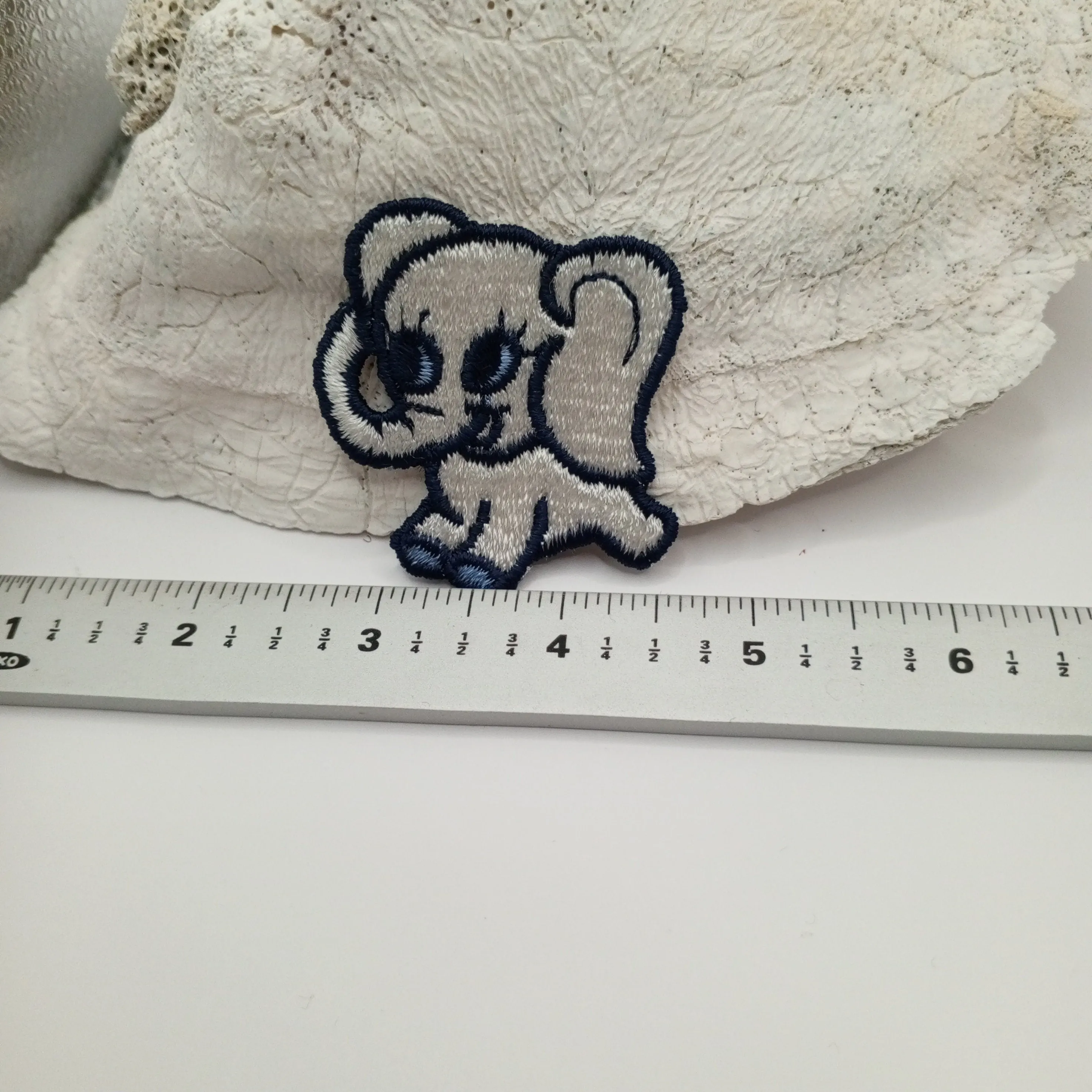 Black light blue white elephant, sewing appliqué Patches #442