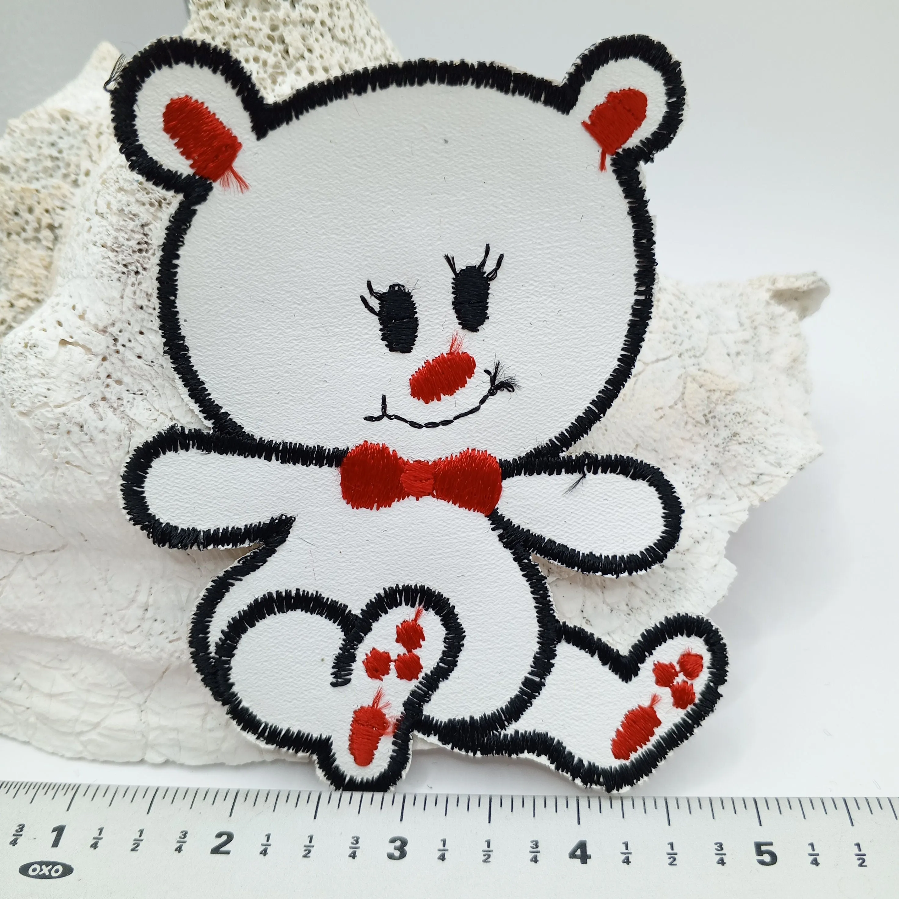 Black red white bear Iron on Appliqué Patches #465