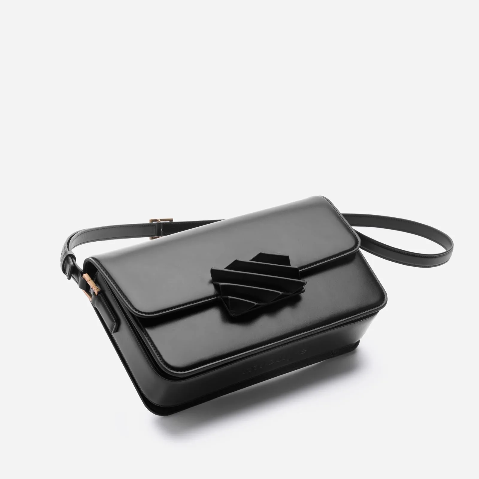 Brick Flap - Black