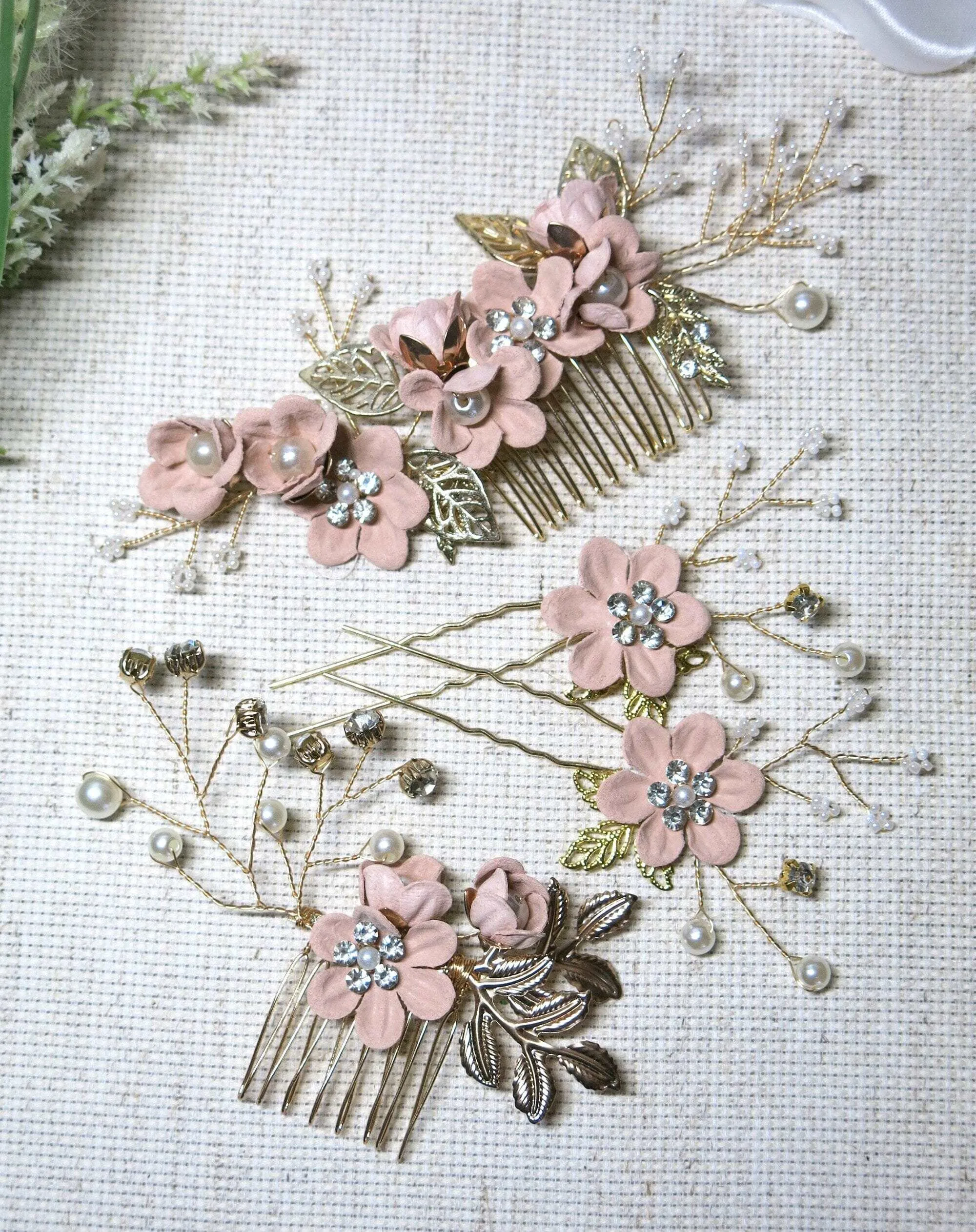 Bridal Dusty Pink Flower 2 PC Hairpin Set, Wedding Velvet Fabric Pink Hair Pins, Bridesmaid Blush Flower Hairpin, Set of 2