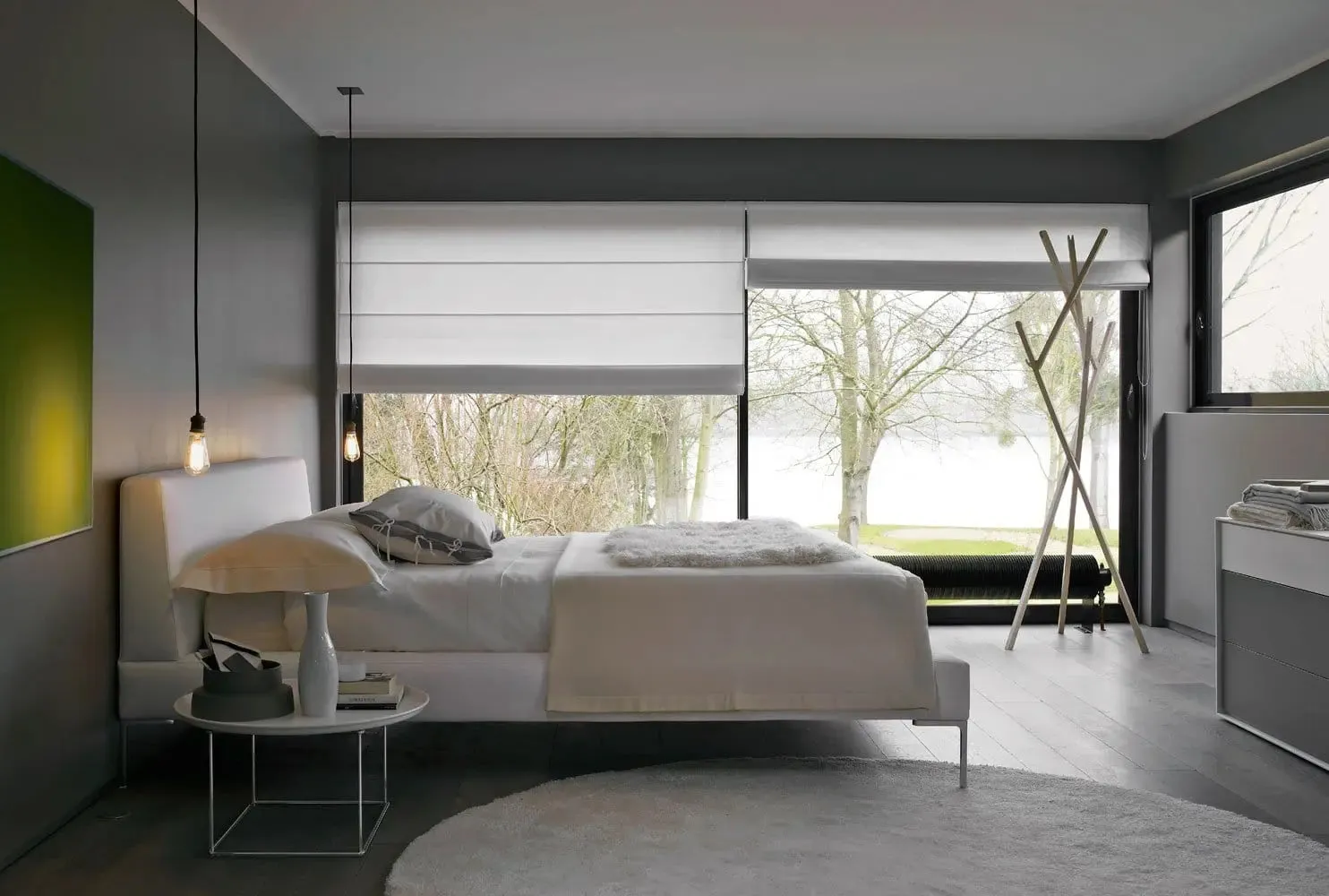 Charles Bed