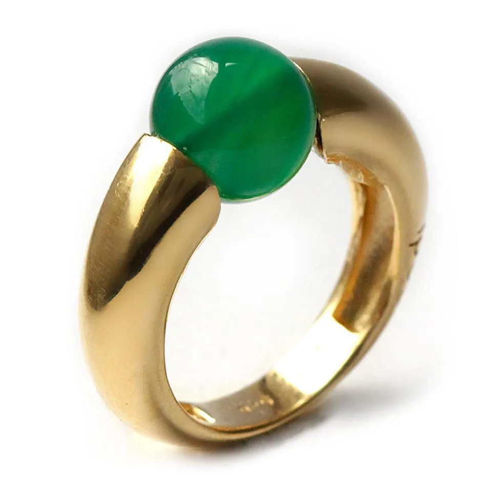 Donut- unique solitaire green ring