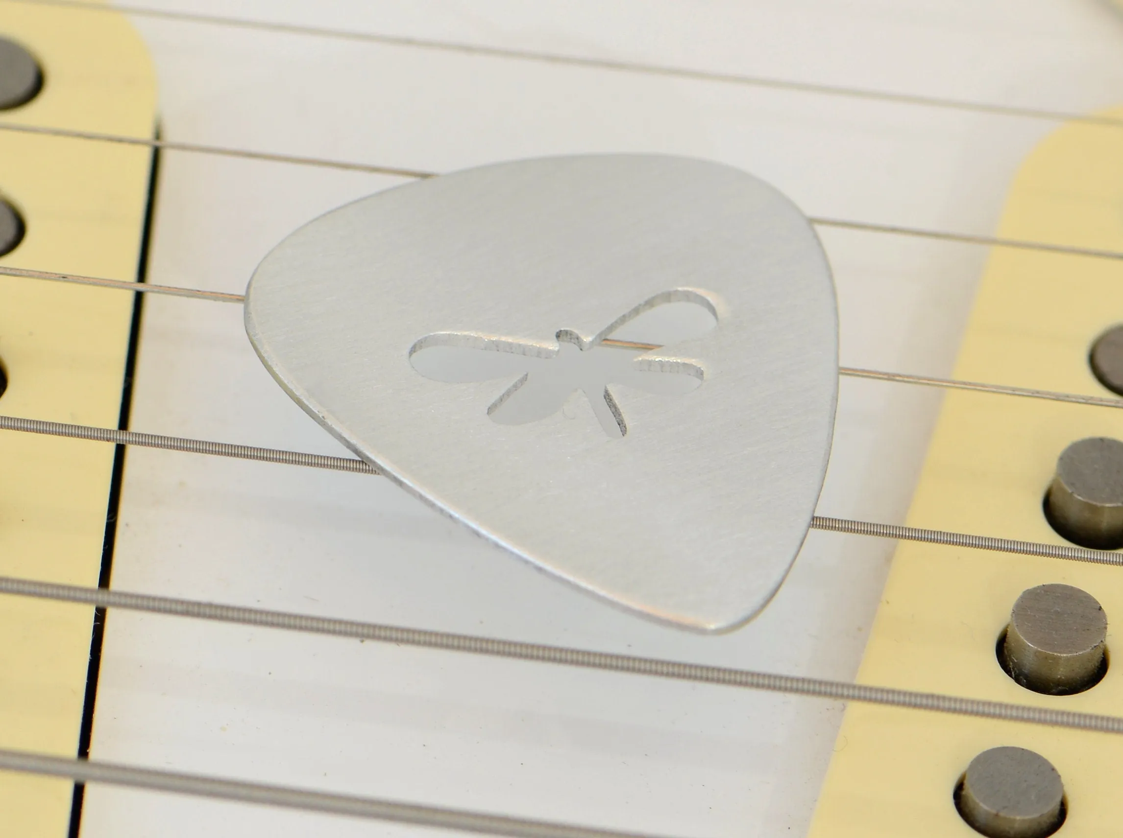 Dragonfly Guitar Pick in Aluminum