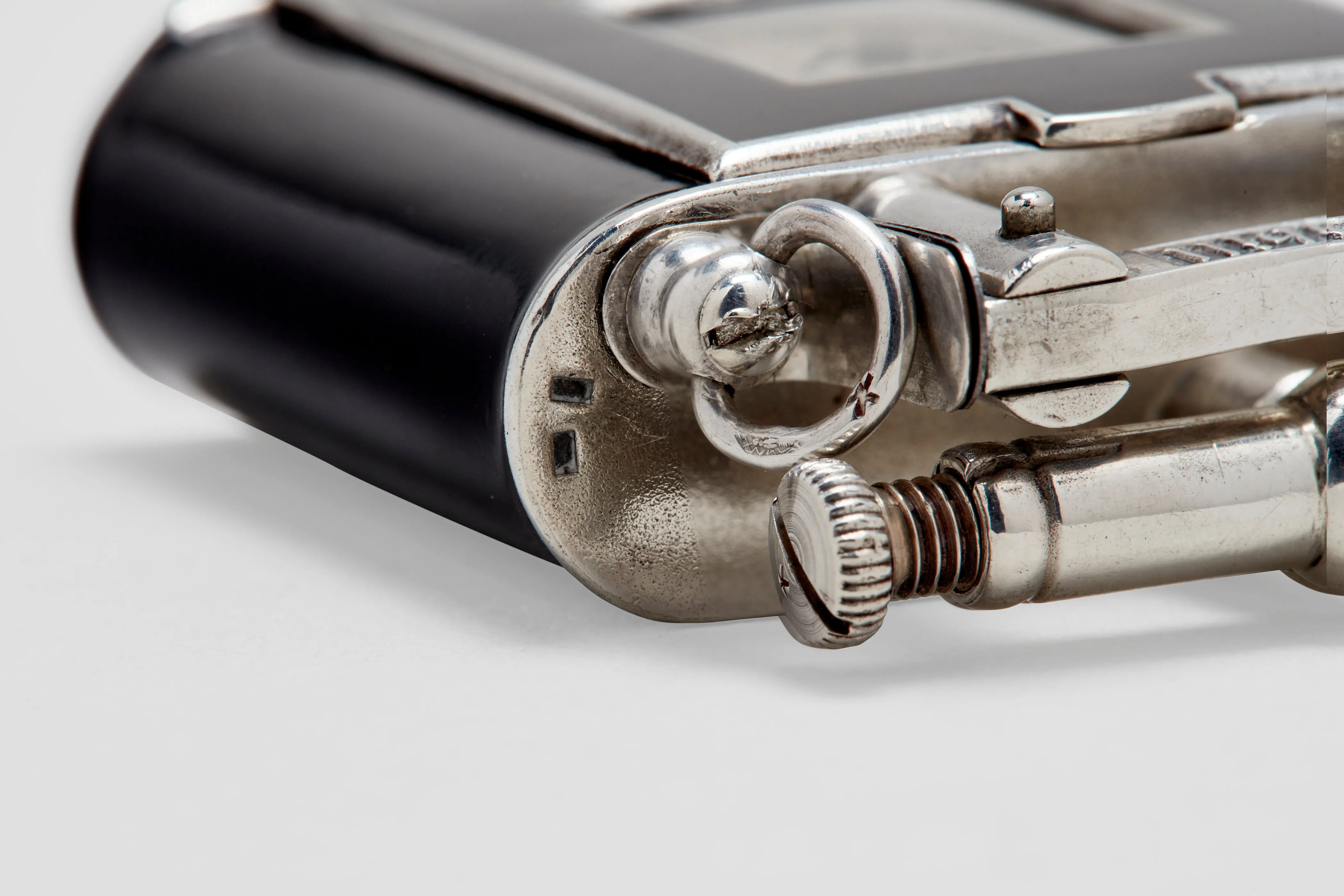 Dunhill 'Unique' A Enamel Watch Lighter