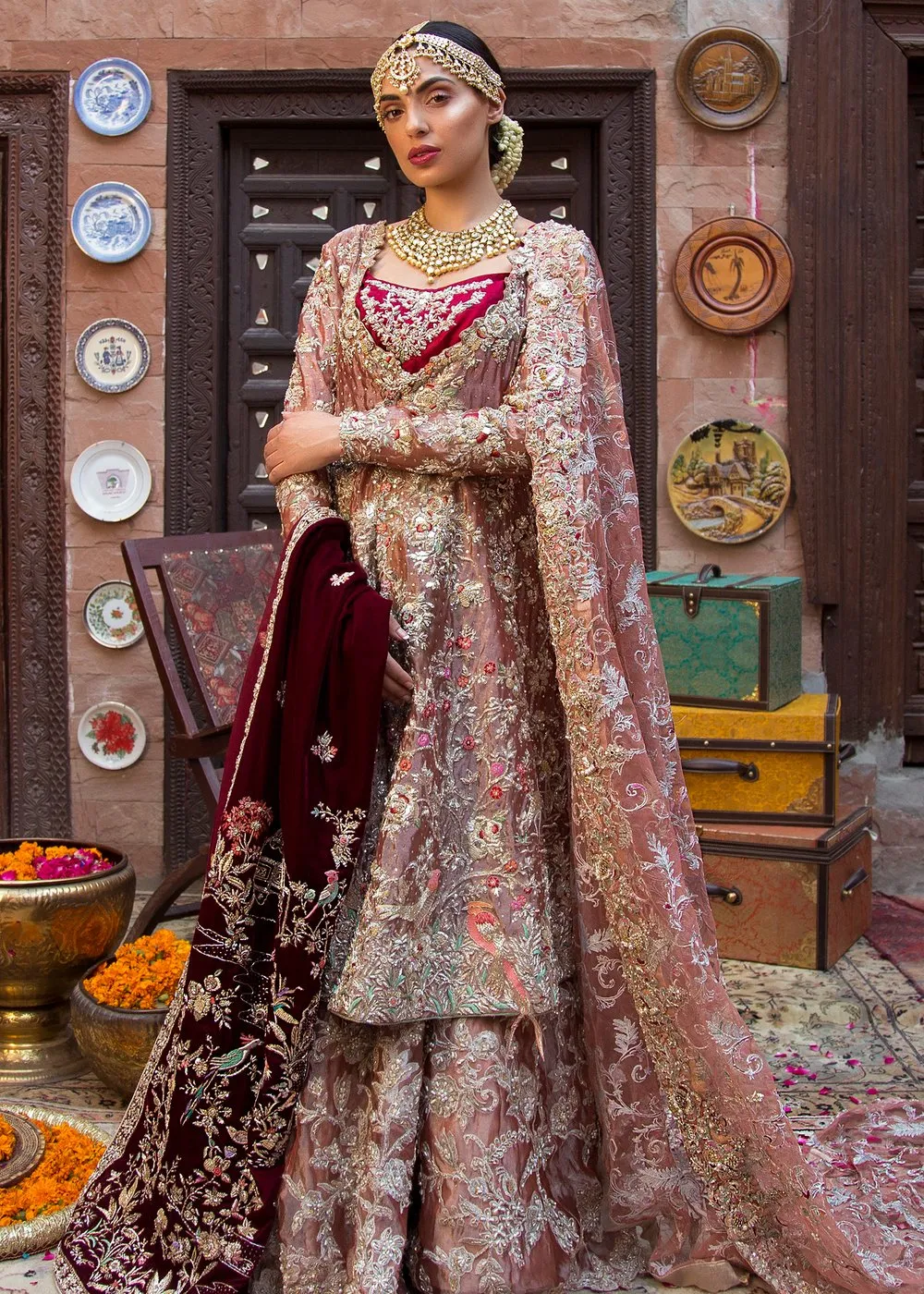 Elegant Pakistani Bridal Lehnga with Velvet Shawl for Wedding #J5149