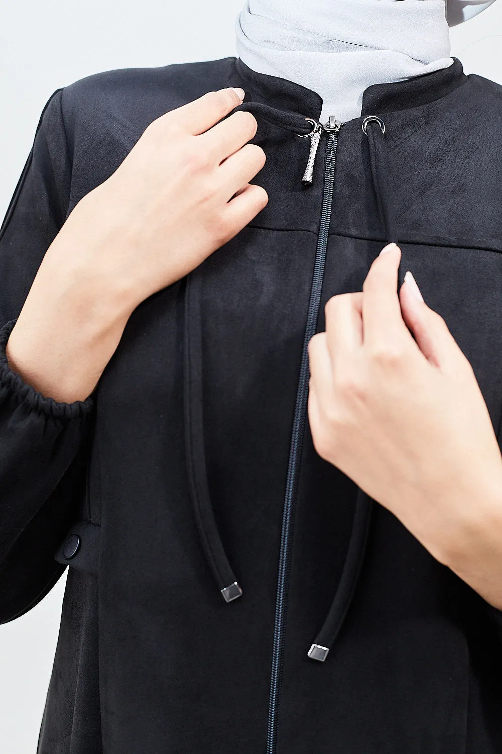 Garcelle Modest Velvet Turkish Jilbab | Black