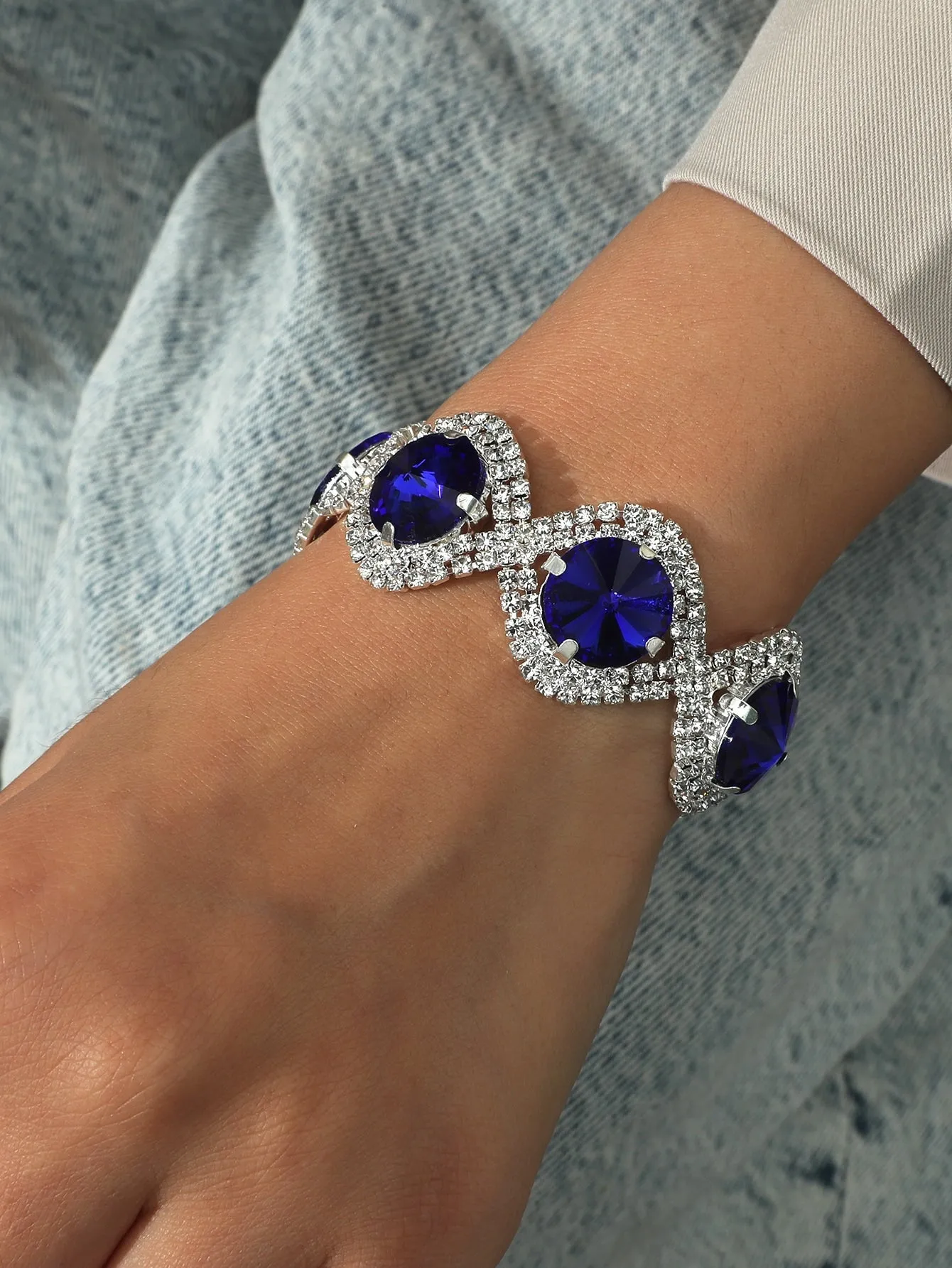 Gemstone Decor Bracelet - Blue