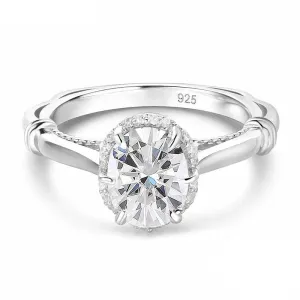 Glamorous 2.0ct Oval Cut Diamond Engagement Ring
