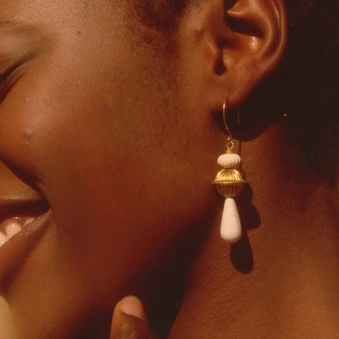 Howlite Retro Earrings