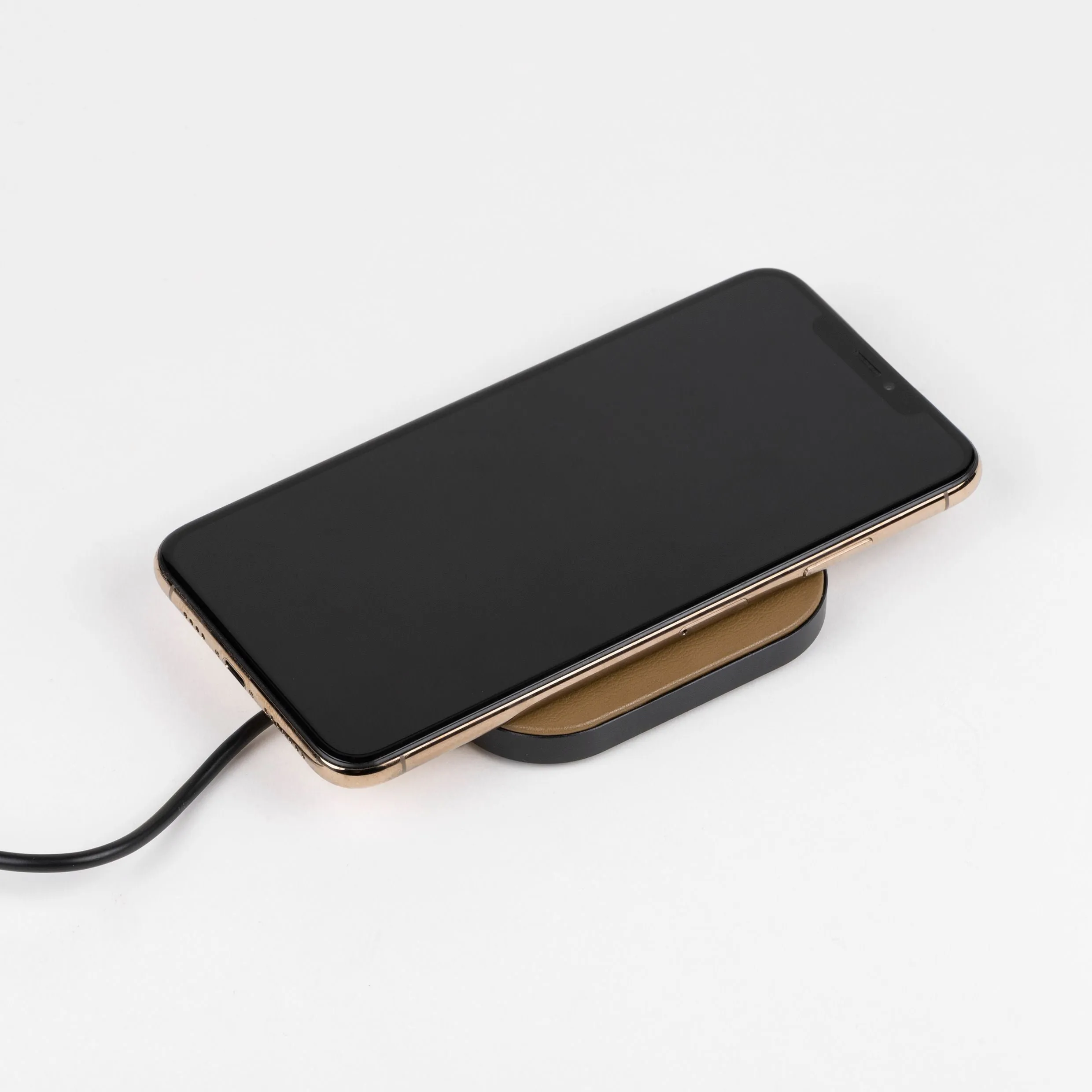 HUGO BOSS HAG321X-Wireless charger Iconic Camel