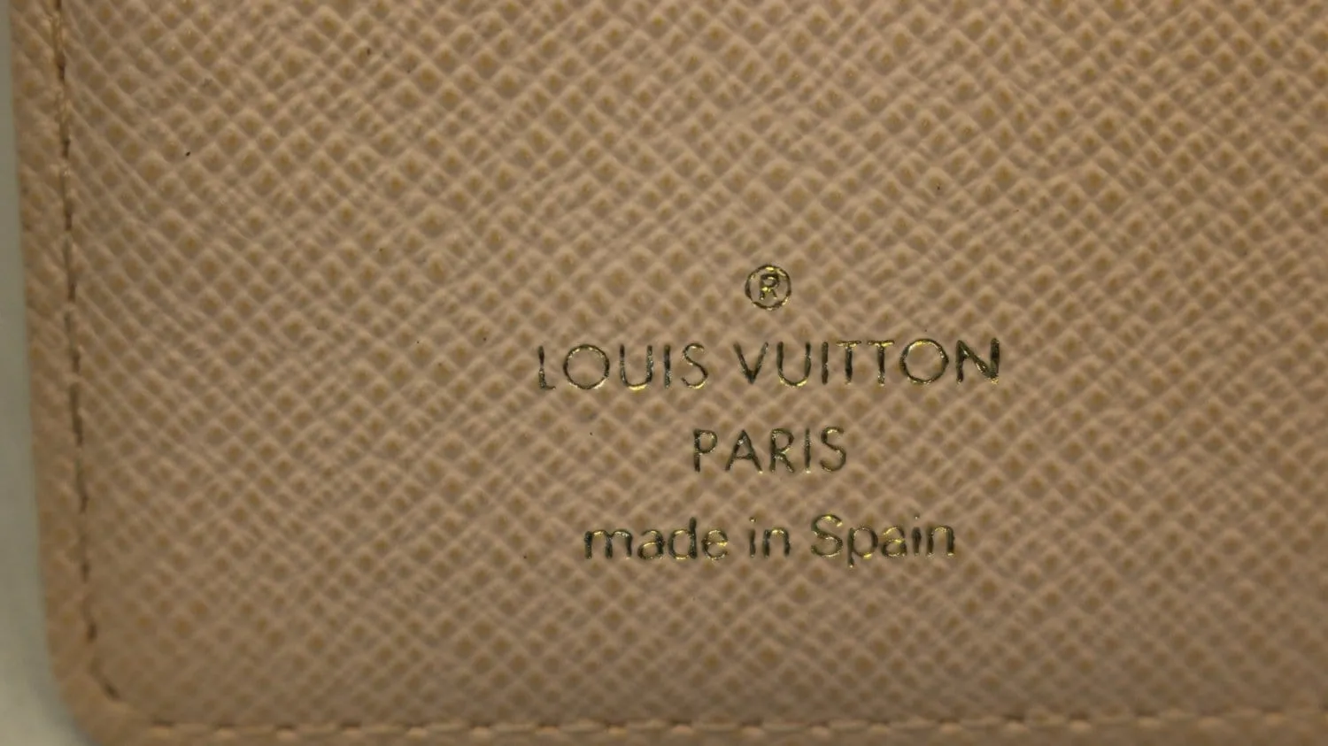 LOUIS VUITTON Monogram Canvas Rose Koala Small Ring Agenda TT1711