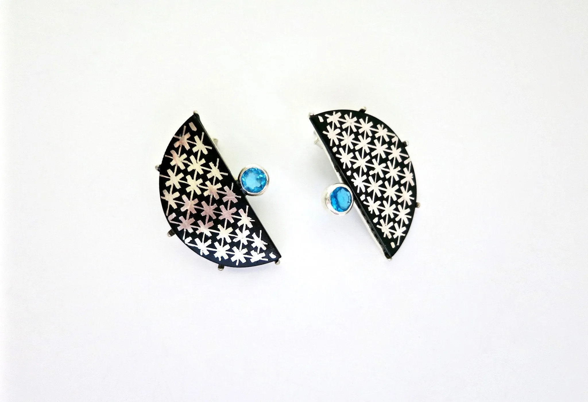 Luxurious half round Bidri earrings