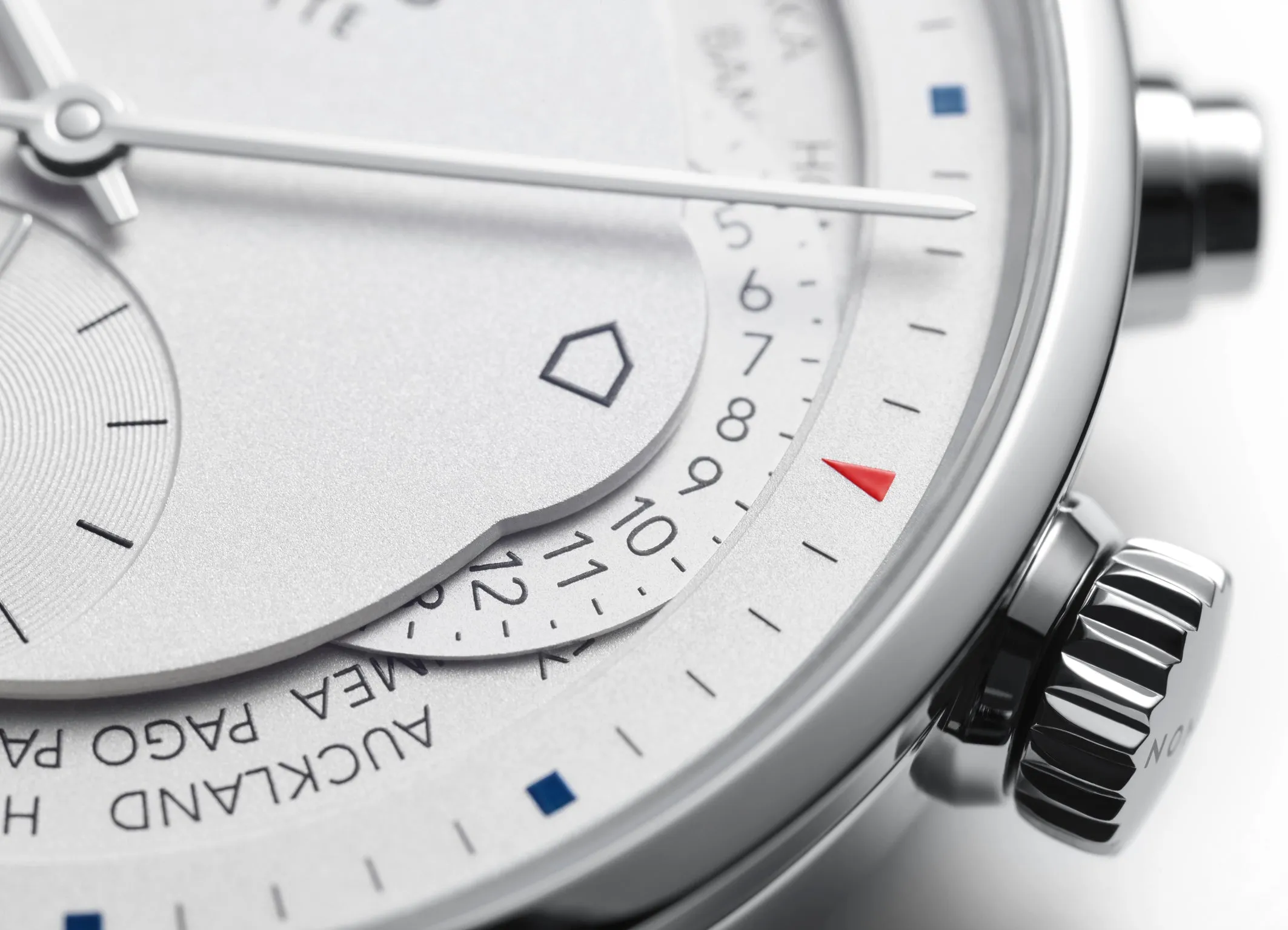 NOMOS Glashütte Zürich world time