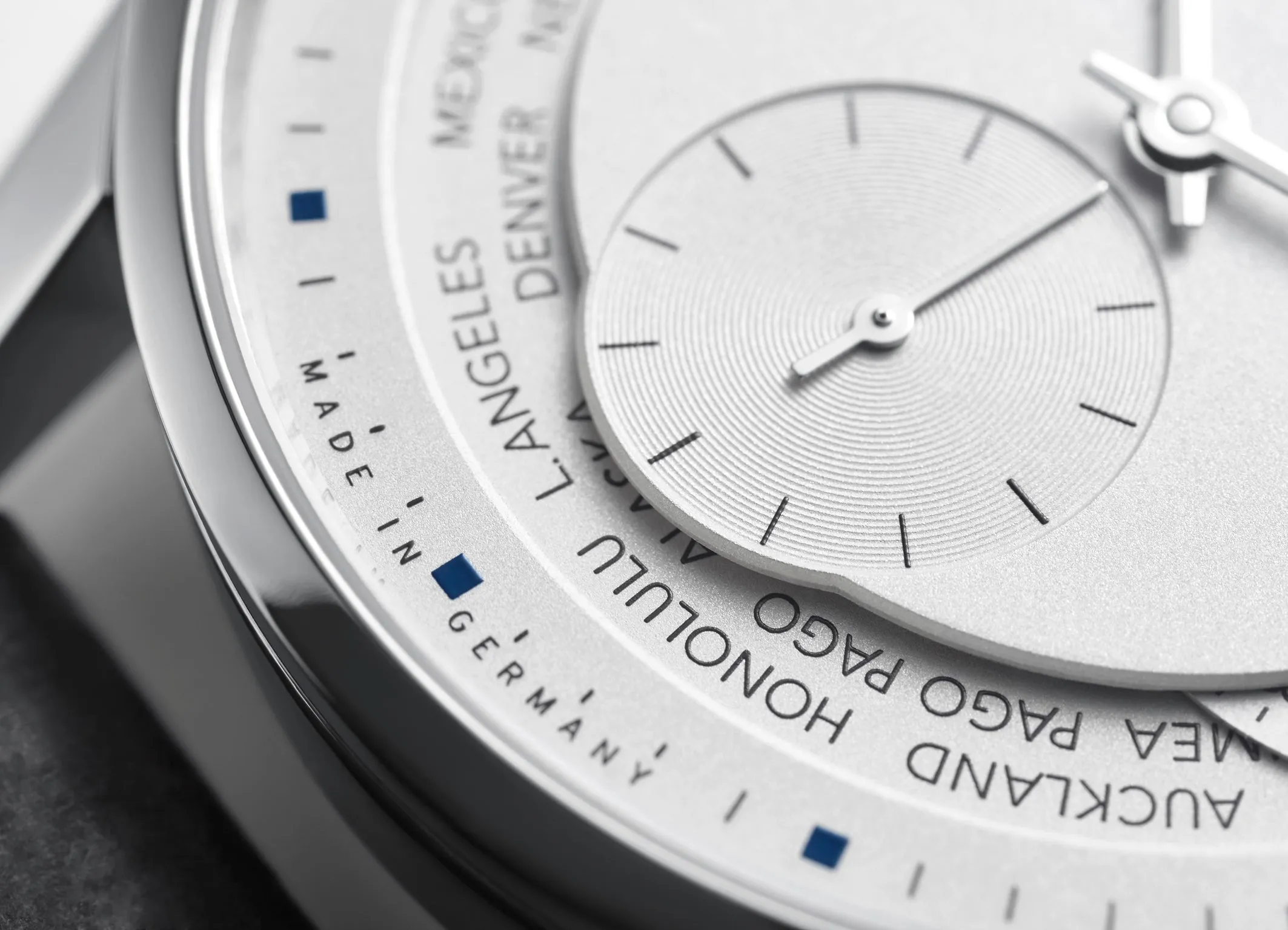 NOMOS Glashütte Zürich world time