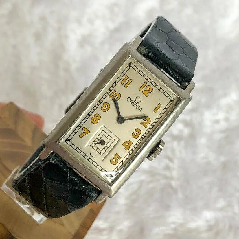 Omega Art Deco Arabic Manual c. 1937 Vintage Steel 22 x 40 mm
