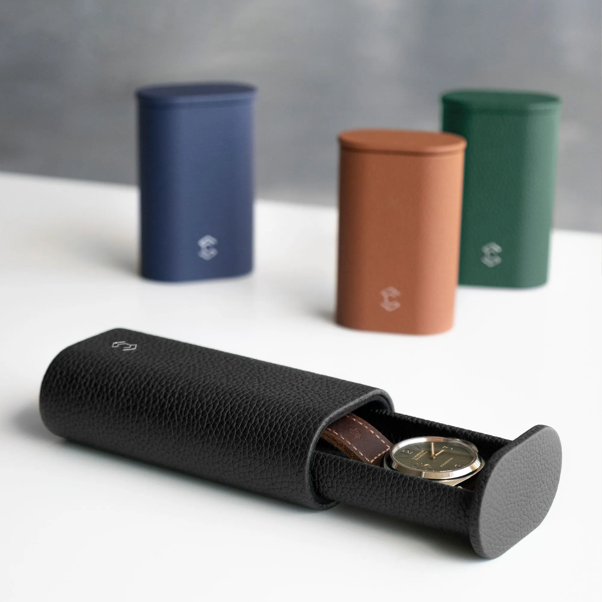 OSCAR 1 TALL WATCH ROLL - BLACK