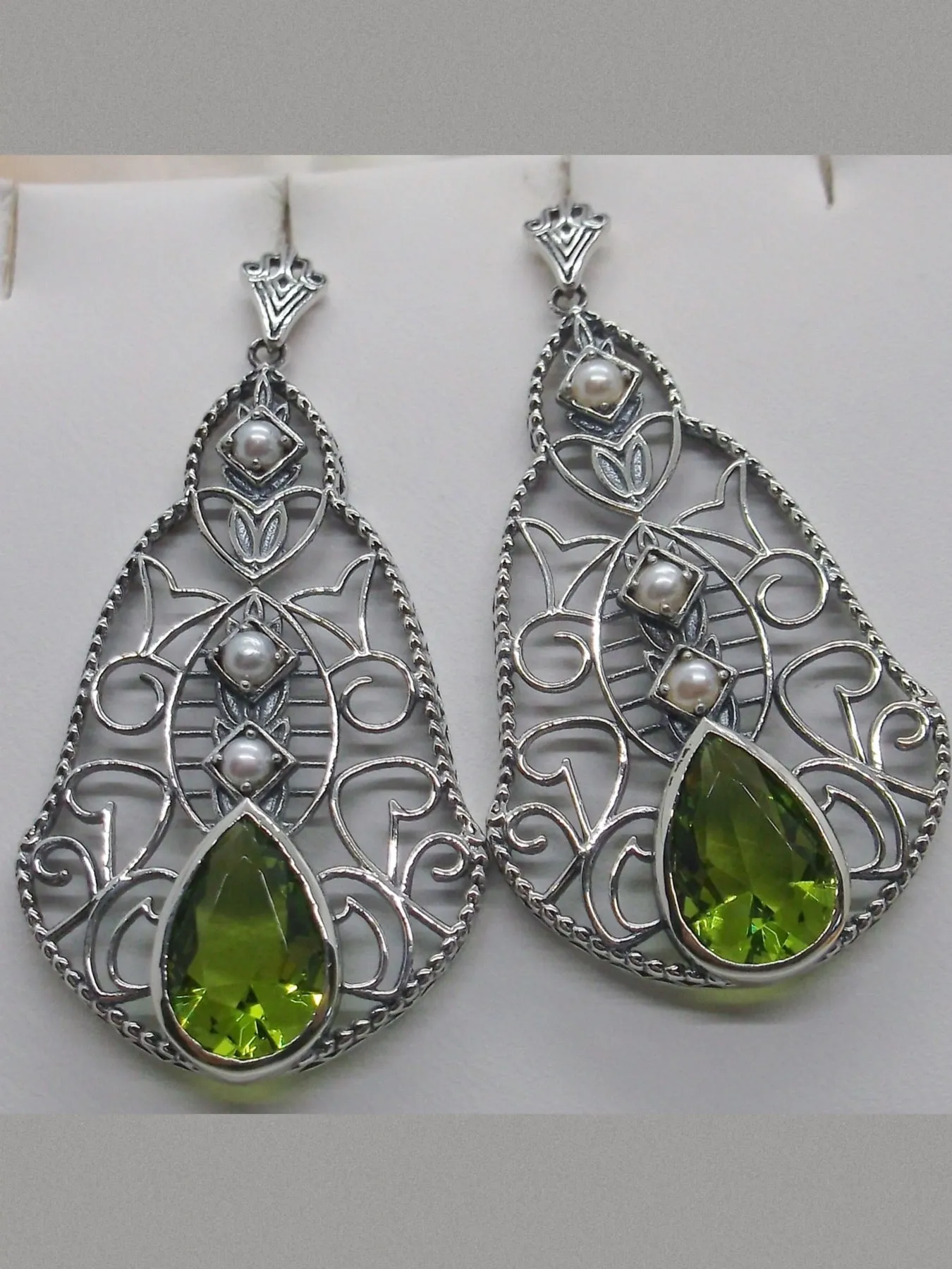 Peridot & Pearl Lavalier Earrings, Victorian Jewelry E22