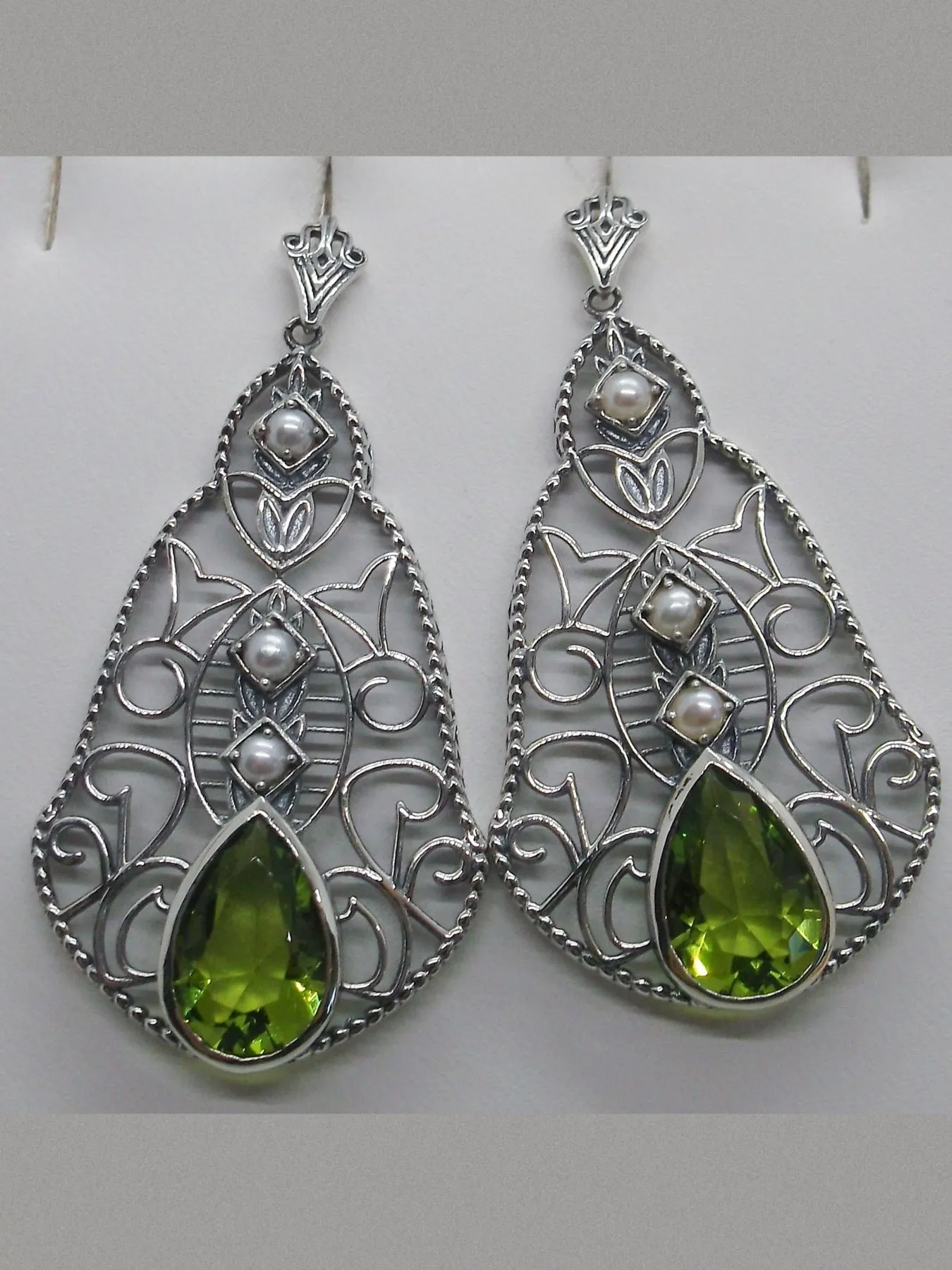 Peridot & Pearl Lavalier Earrings, Victorian Jewelry E22