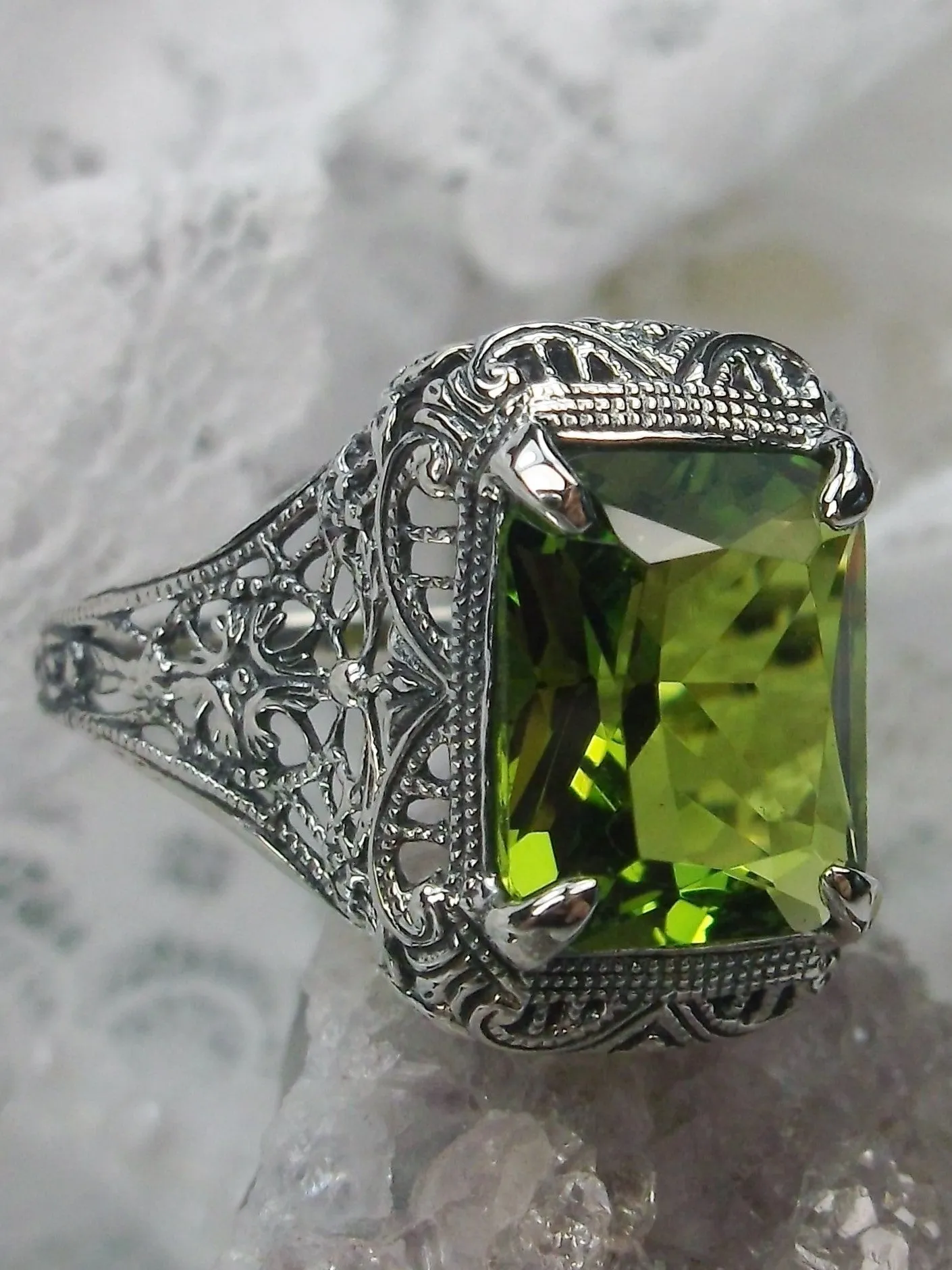 Peridot Ring, 5ct Rectangle Gem, Vintage Jewelry #D200