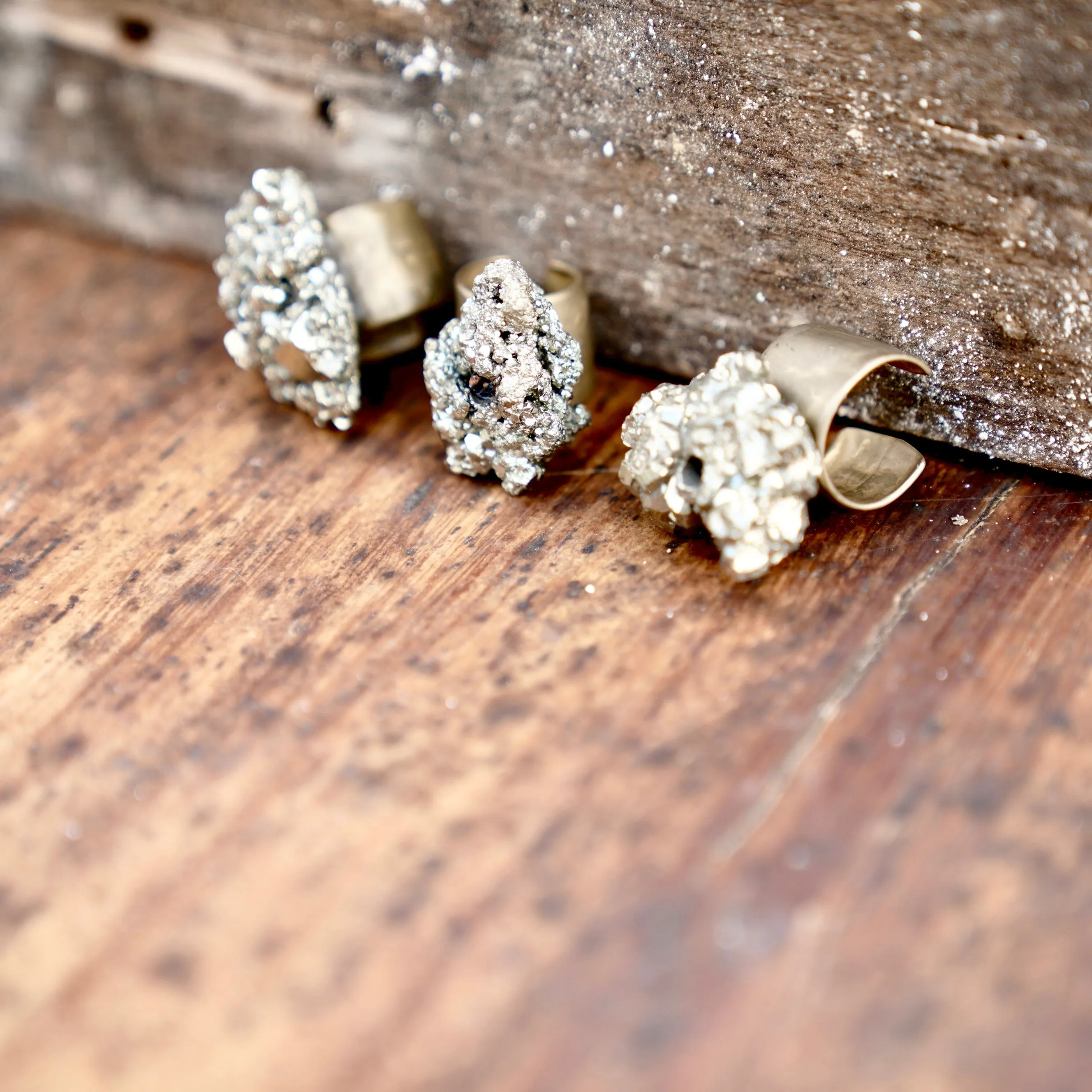 PYRITE STONE RING