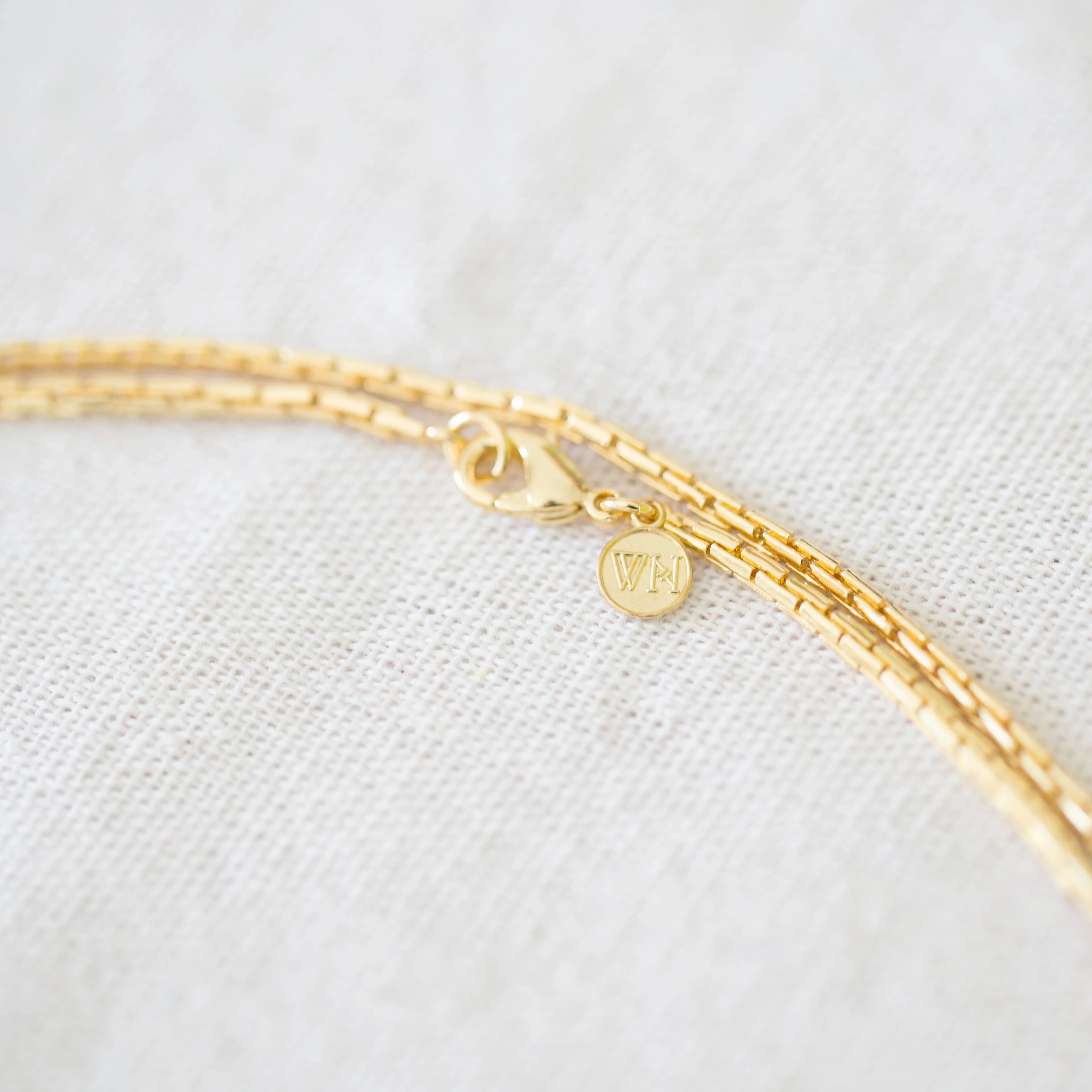 ROYA NECKLACE