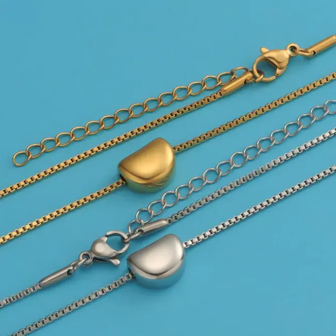 Shelter Necklace