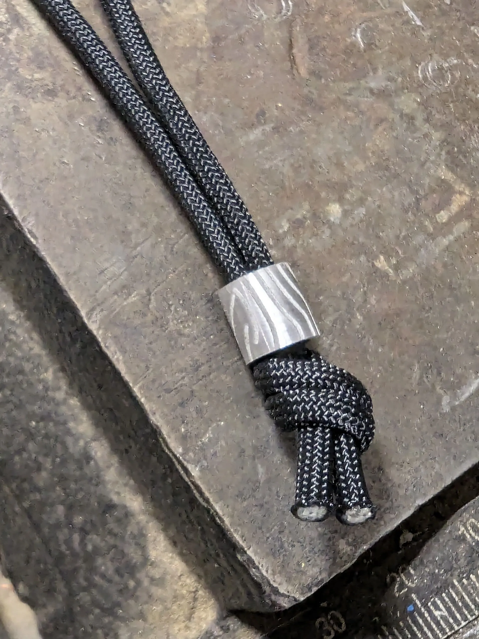 Simple Small Aluminum Lanyard Bead with Topo Pattern and a Free Lanyard