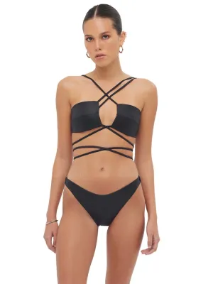 Sue Bikini