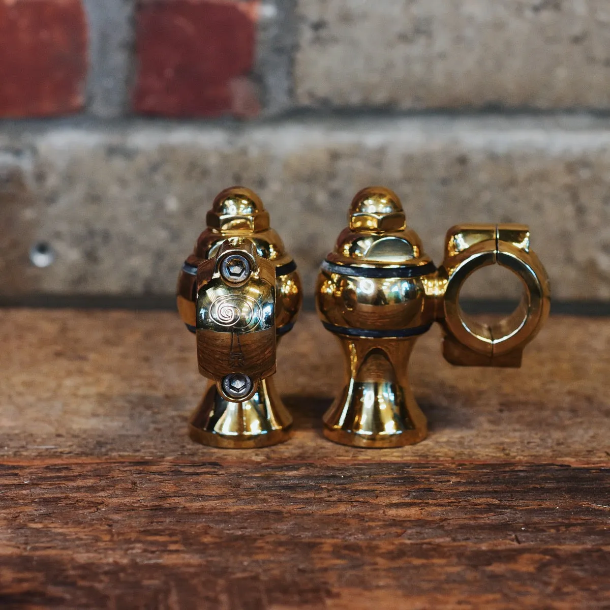 Throwback Risers - Brass