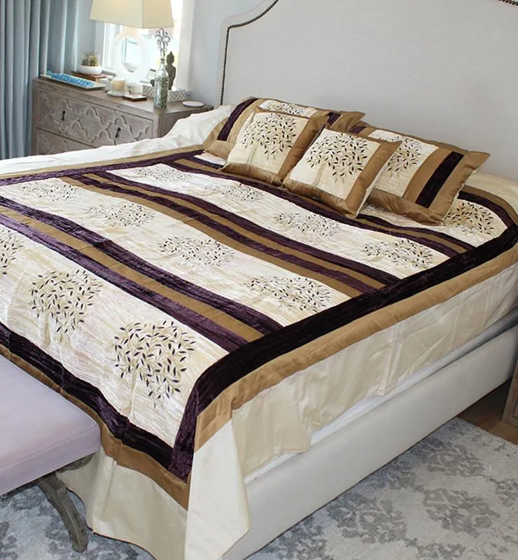 Velvet Tree Of Life Bedspread Set