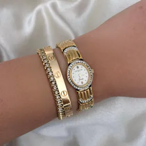 VINTAGE WITTNAUER DIAMOND WATCH