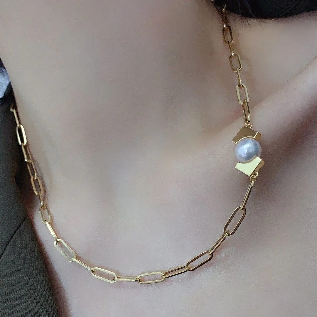 White Freshwater Pearl 18K Yellow Gold Necklace