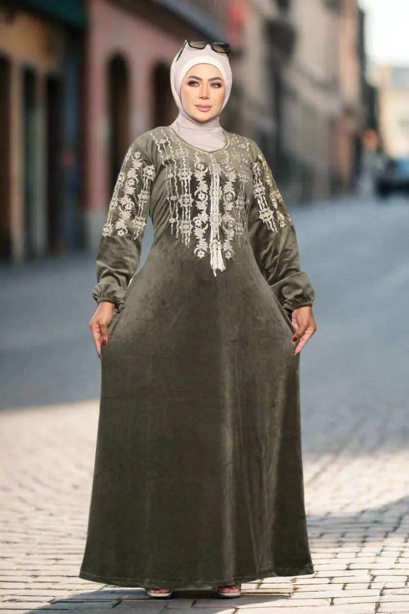 Women's velvet abaya