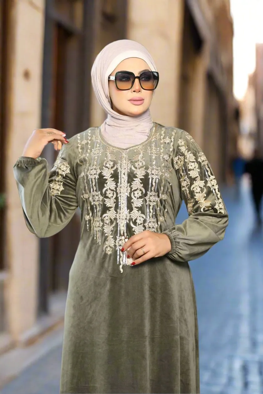 Women's velvet abaya